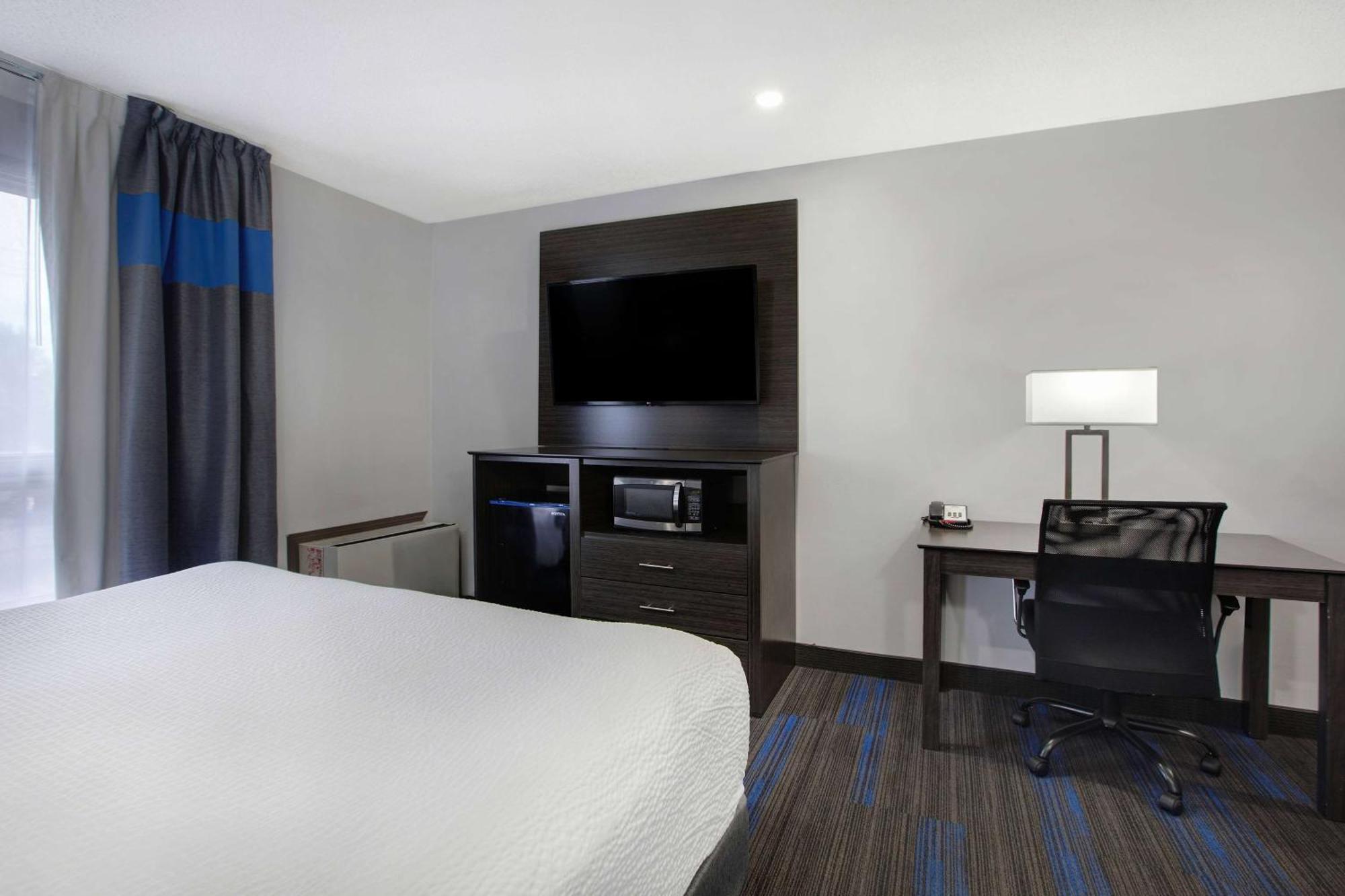 Days Inn By Wyndham Barrie Buitenkant foto